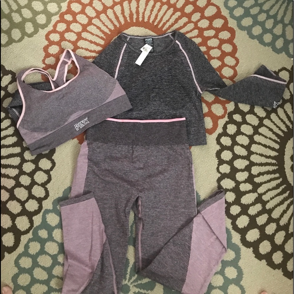 Pink seamless set